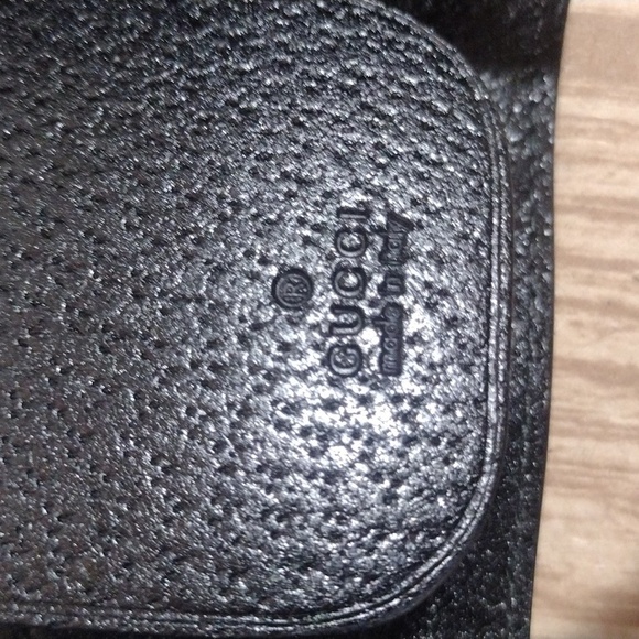 Authentic Gucci Black Leather & Nylon 6-Key Holder with Box – Women’s Luxury - Picture 6 of 10